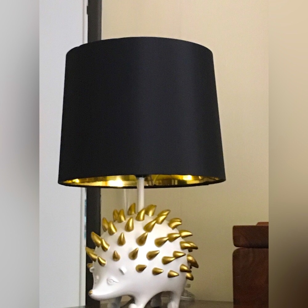 HEDGEHOG Figural Table Lamp by J HUNT